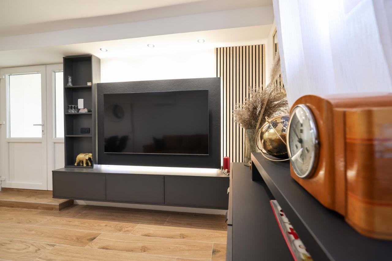 Oscar & Leo Apartments Задар Экстерьер фото